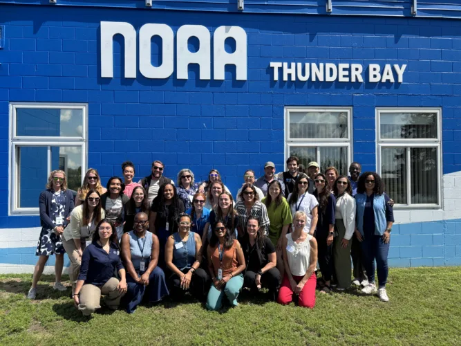 Dr. Nancy Foster scholars visit marine sanctuary